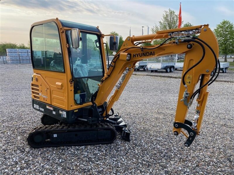 Hyundai R18-9AK Lang arm