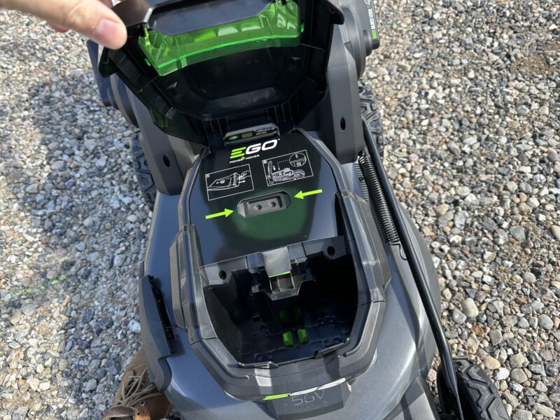 EGO Power+ LM2020E-SP 56V Batteridrevet Selvkørende Plæneklipper - Image 2