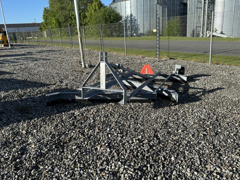 Mammen M 3 GL-XL liftophængt vejhøvl – årgang 2024