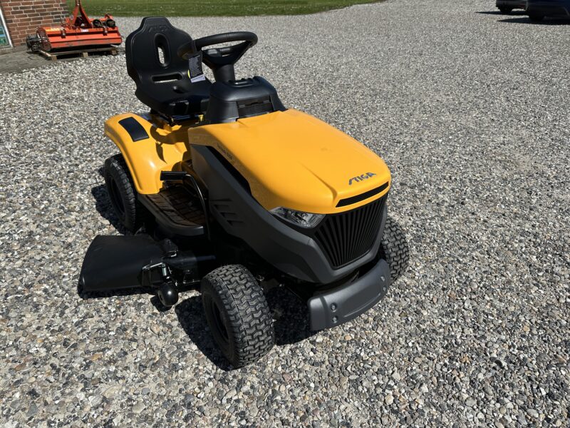 Stiga Tornado 5108 – Kraftfuld havetraktor med sideudkast